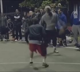 科比交叉变向过人教学,新手必学过人技巧篮球