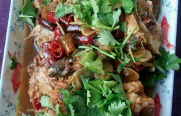 家常炖鲫鱼简单又好吃,家常炖鲫鱼最正宗的做法