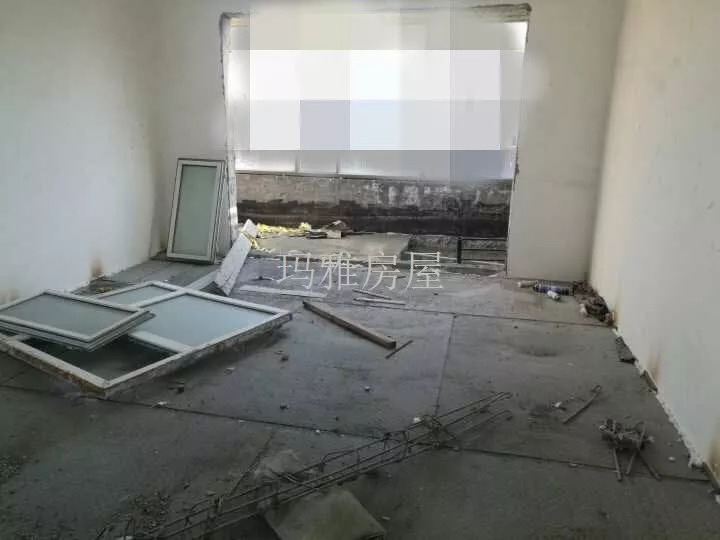 石河子精装修房出售,石河子房源三室一厅