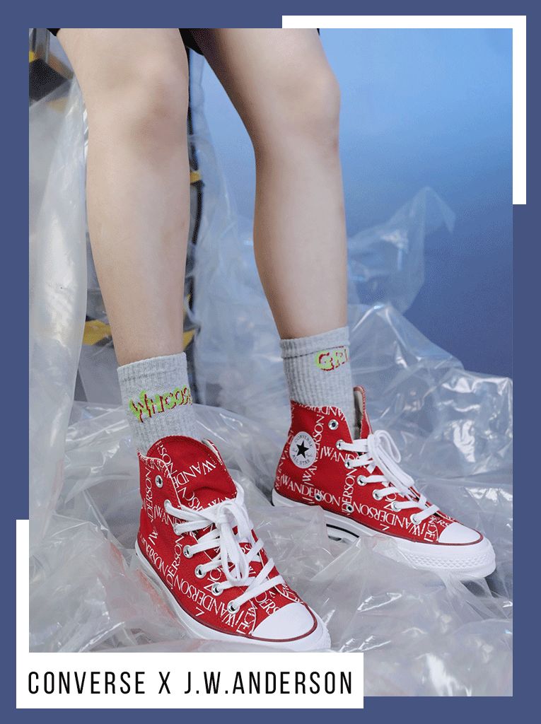 看完员工的鞋子，我哇地一声哭出来