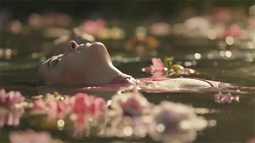 闻香识女人第六感,闻香识女人的香氛