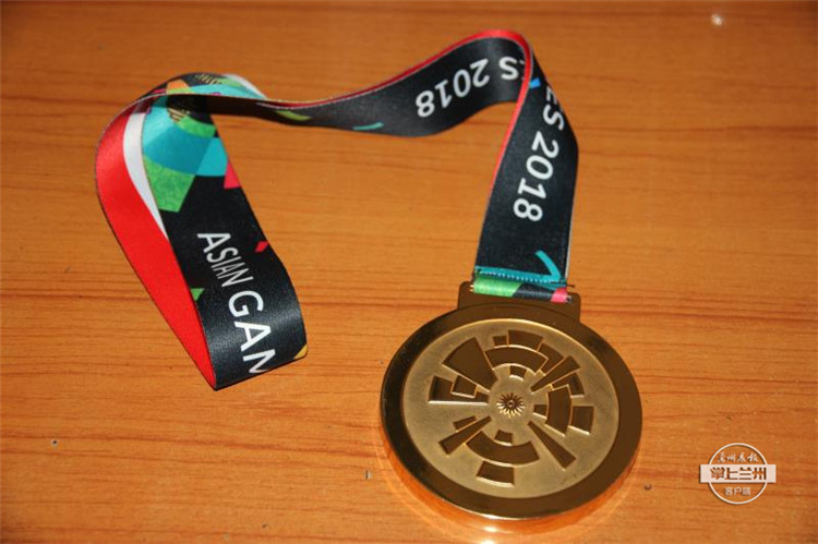 从农家小院飞出的亚运会冠军!来认识一下22岁的靖远姑娘张娅儒