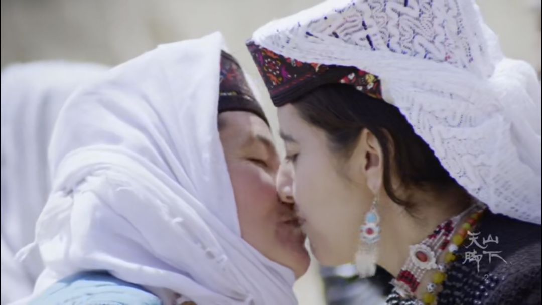 忘记那些不堪回首的人和事,忘记那些心酸的往事