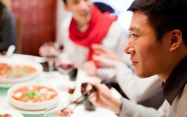 大学舍友借钱不还怎么办,宿舍室友借钱不还钱怎么解决