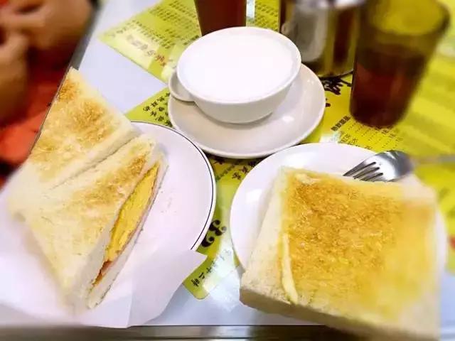 厦门去香港的动车票价,怎么订厦门到香港的动车