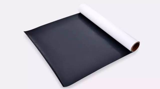 小孩子在拿铅笔在墙上画画怎么办,小孩在墙壁画画怎么办