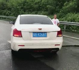 在广东高速发生了四车连撞事故,广东高速发生一起多车碰撞事故