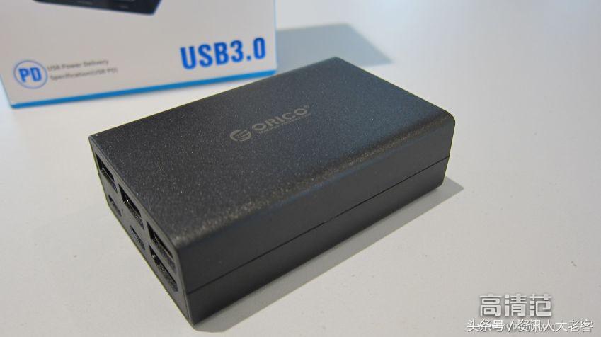 轻薄本的好搭档，奥睿科Type-C充电扩展坞拓宽你的视野