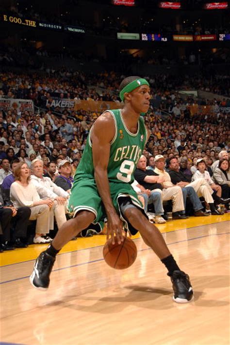 运球入门基础知识,运球的正确练习