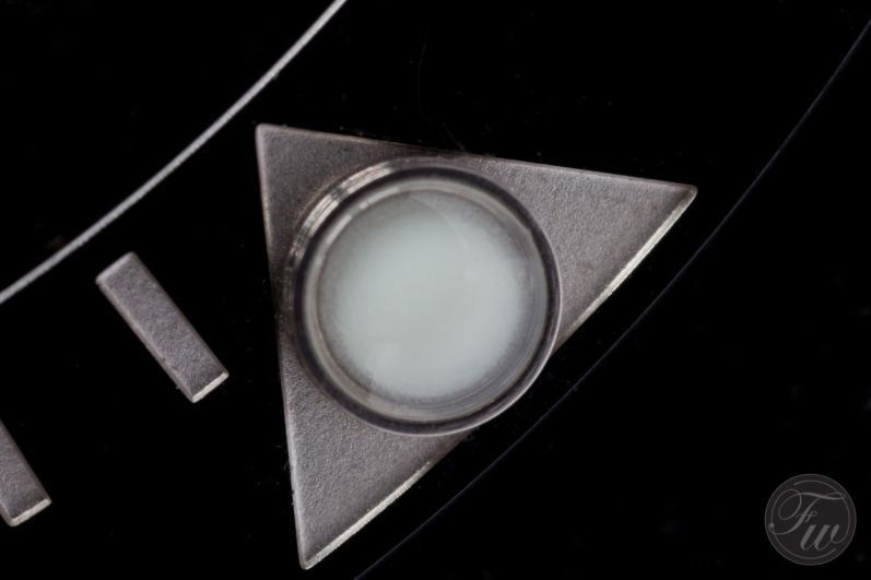 欧米茄海马和黑水鬼,欧米茄海马vs劳力士潜航者