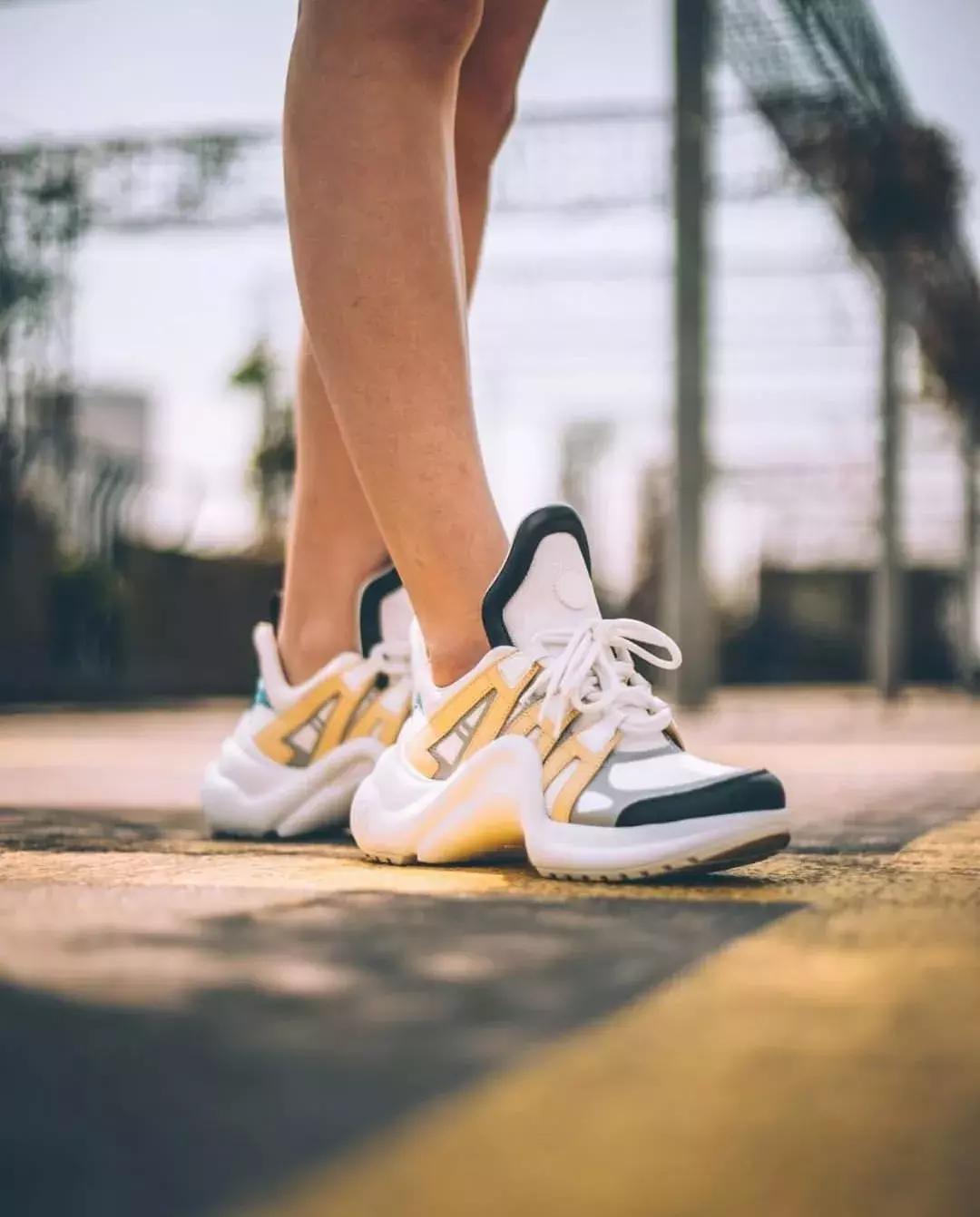 上半年最好的25双鞋，你买到手之后是「起飞」还是「倒闭」