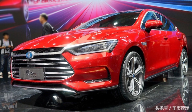 十代红色思域与蓝色,型格vs10代思域