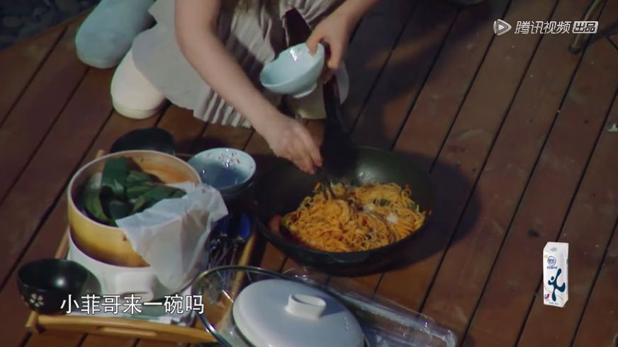 意大利面与北京炸酱面,意大利面与炸酱面