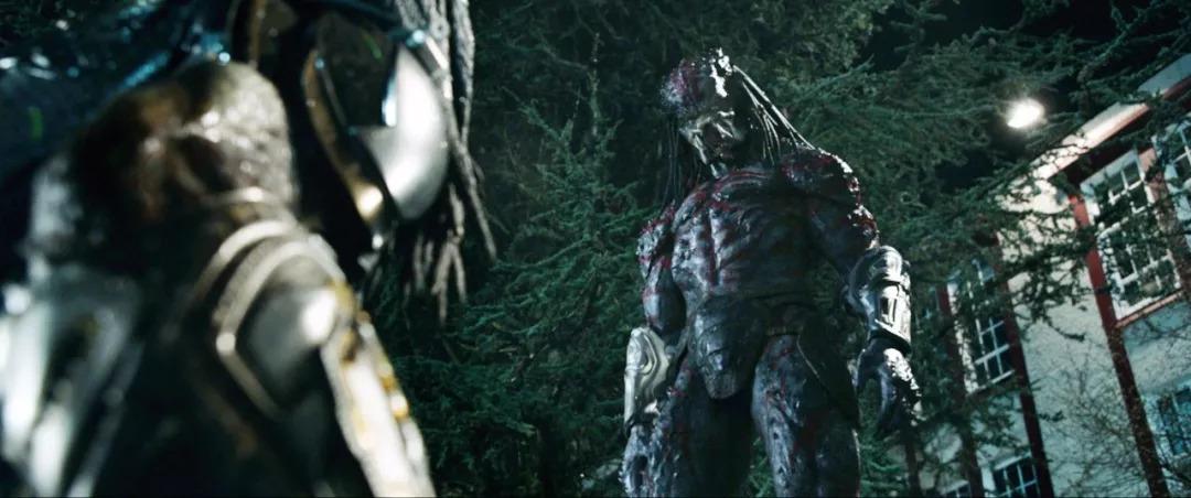 铁血战士和异形巅峰之战,铁血战士和外星武器