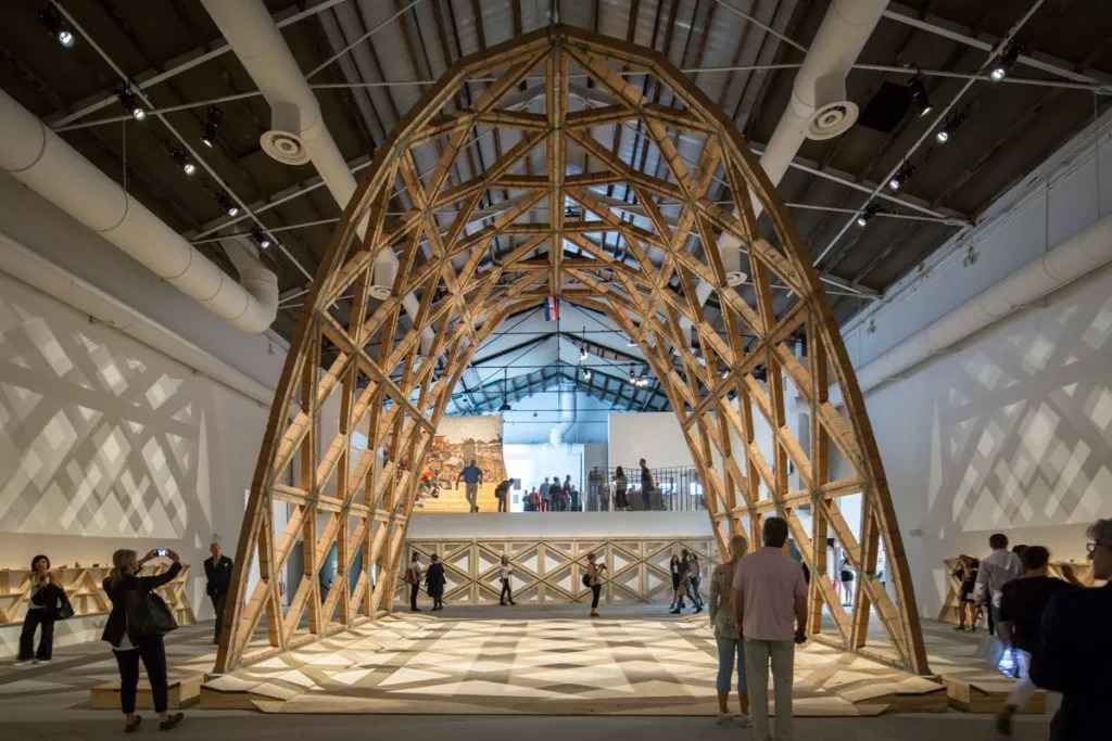 威尼斯有什么好吃的好玩的,威尼斯游玩特色