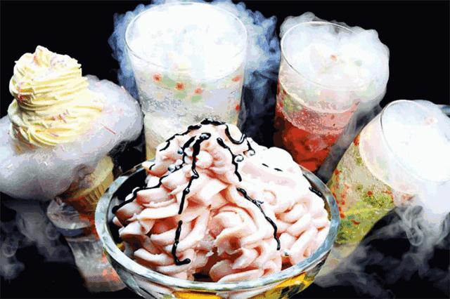 秦皇岛大街人山人海夜景,秦皇岛晚上热闹