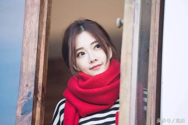 要当网红主播必须先整形,揭秘网红主播真实的一面