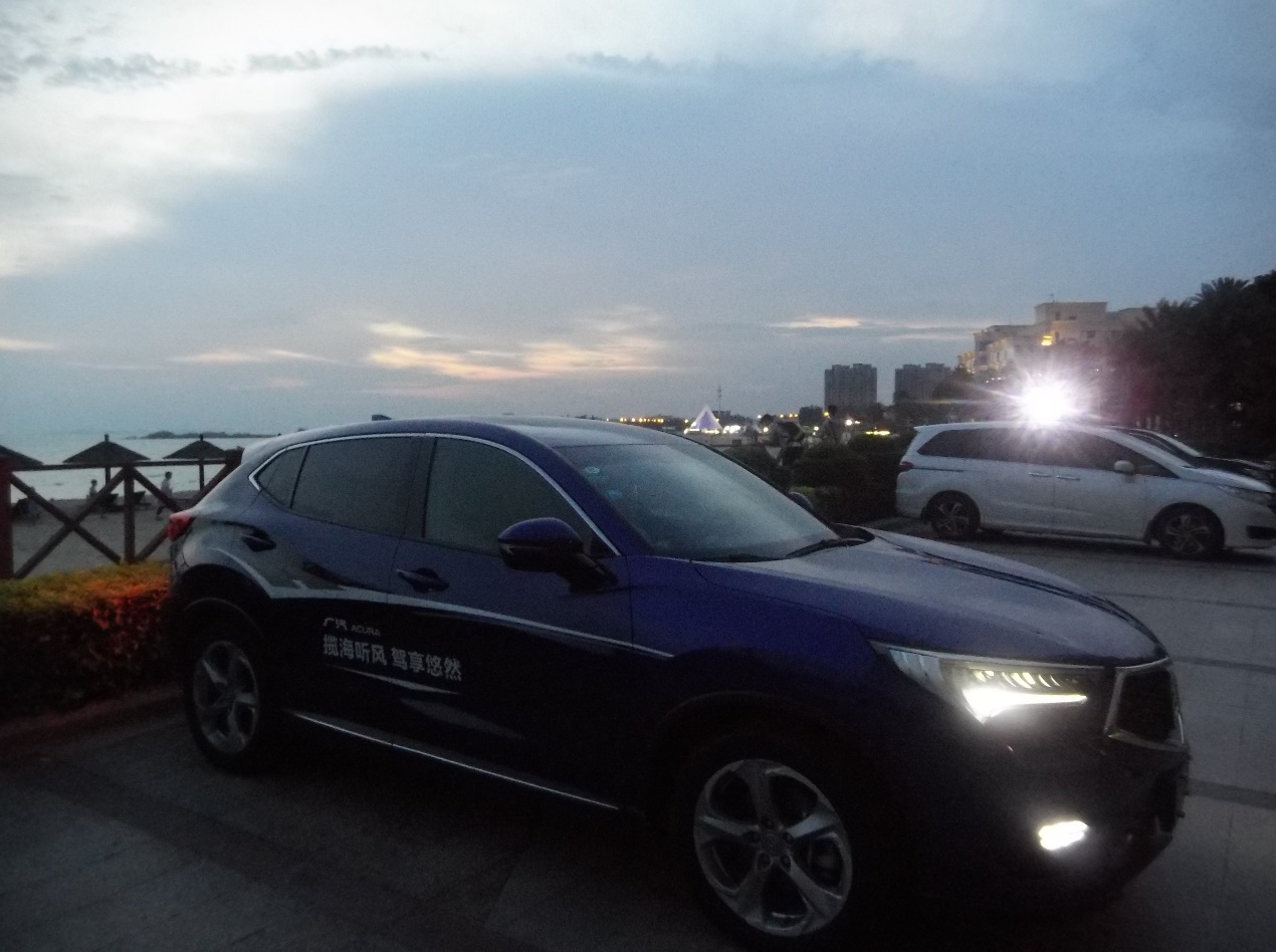 华为p20和vivoz3哪个好,华为p30与摩托罗拉s30对比