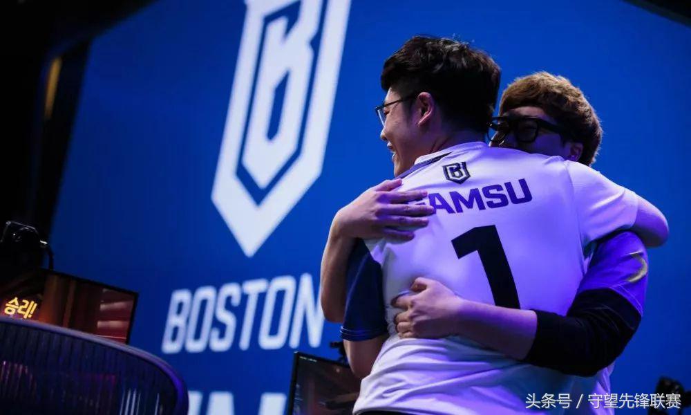 不是人人都能穿军装,不是每个人都有机会穿上军装