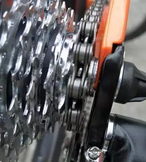 山地车变速器调整到几档合适,山地车变速器调整多少钱