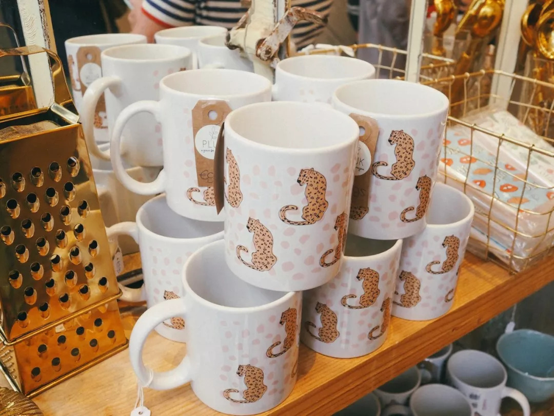 荷兰旅游购物推荐,逛荷兰奢侈品折扣店