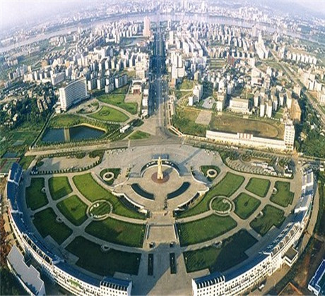 湖南建成区面积最大的几个地级市,湖南长沙第一高楼排名