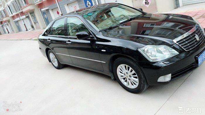 皇冠和奥迪a6l对比怎样选择,丰田皇冠sedan对比a6l