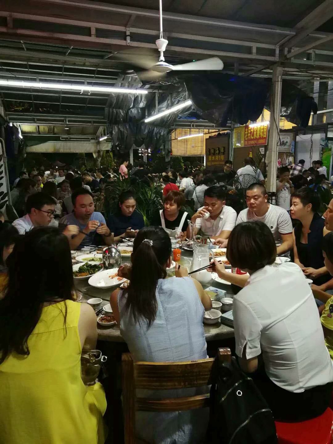 四人海口行，吃喝玩乐心情无限好