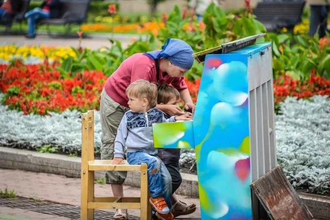 我们异地了24年，在你88岁时去莫斯科娶你——今夕传媒旅行家出品