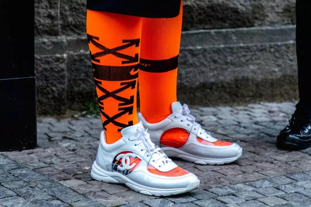 2019巴黎时装周春夏场外潮人街拍,2019春夏时装周场外时尚街拍图片