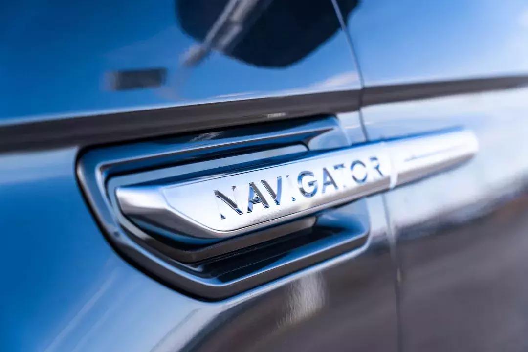 林肯领航员评测试驾视频,试驾评测2022款林肯领航员总统版