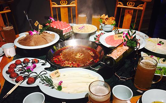 不要火锅底料的麻辣火锅做法,海底捞火锅底料清油麻辣火锅