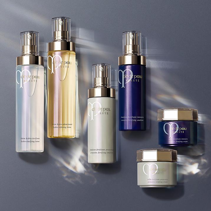 夏季干燥起皮水乳推荐,秋季干燥如何补水最好