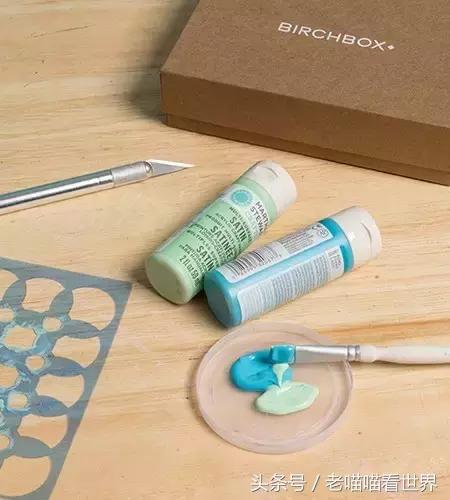 快递盒子不要扔可以飞起来,快递盒子飞起来