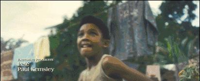 他用双脚让国家停战，这个男人我们等了40年！