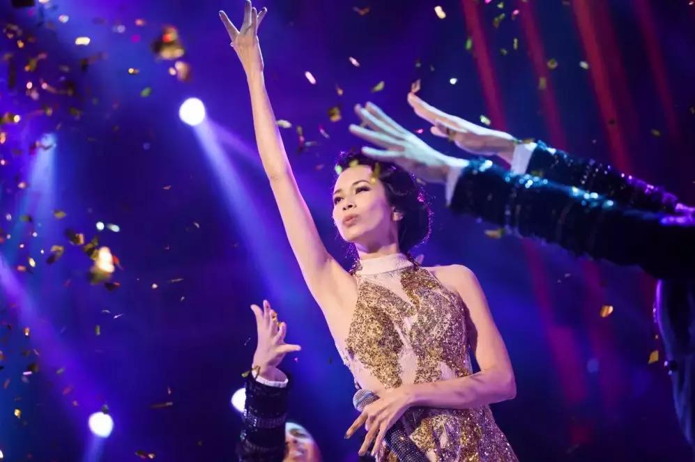 莫文蔚苏州演唱会,莫文蔚鸟巢演唱会全球首发