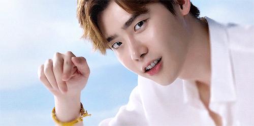 小鲜肉是什么,小鲜肉原来的意思是什么