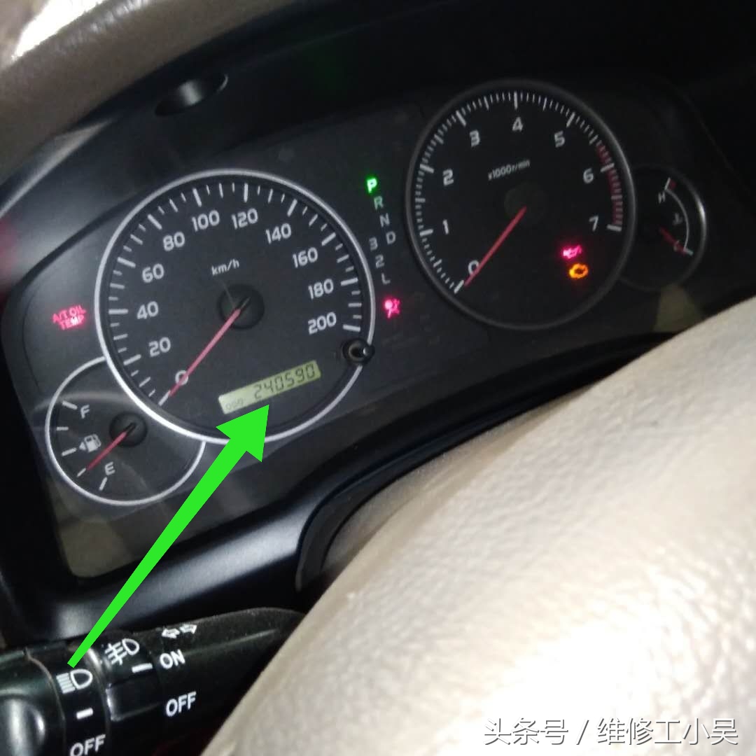 丰田发动机加油门哗啦啦异响,丰田冷车启动发动机异响解决