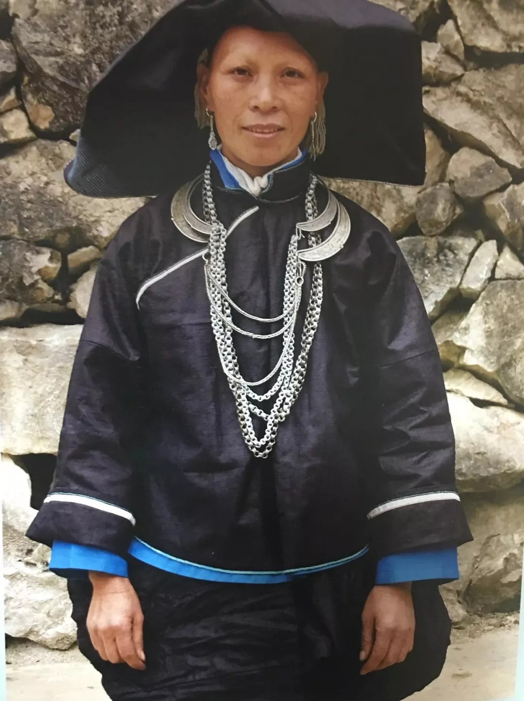 广西壮族服饰,广西百色壮族服饰