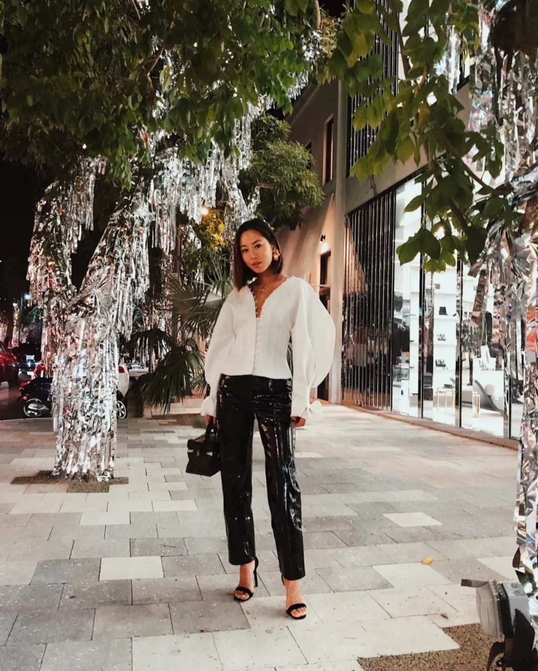 皮一下很开心句子,皮一下很开心的视频