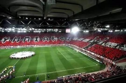 足球比赛魔鬼主场球迷,足球魔鬼主场球迷气氛