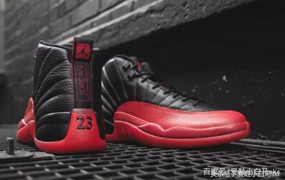 适合休闲穿的aj鞋有哪些,女生穿什么aj色的鞋最好看