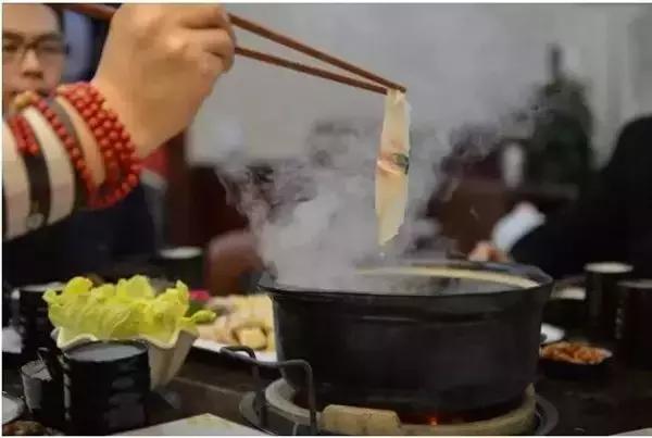 叫了个鸡是违法的吗,叫了个鸡广告被罚款