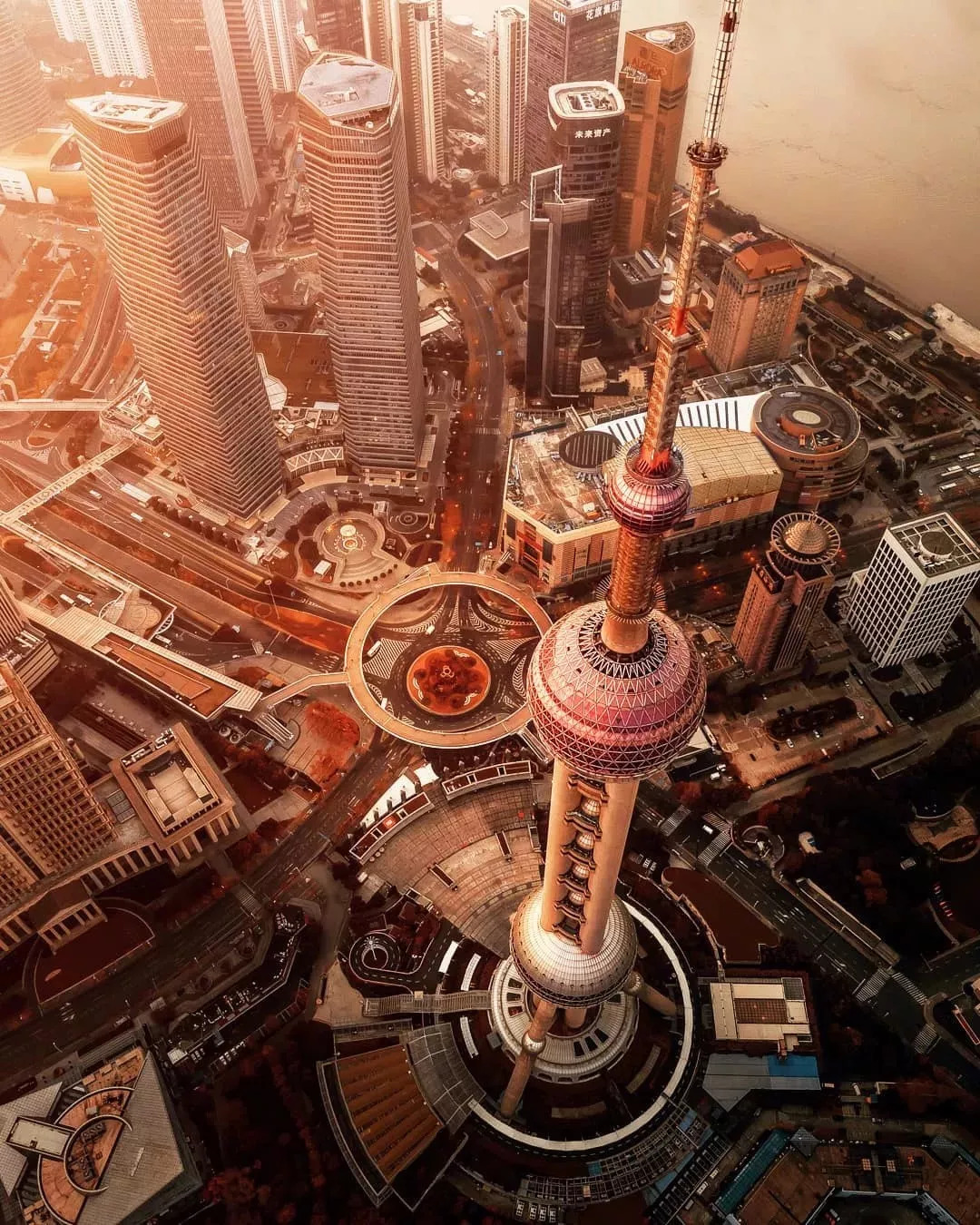 上海最新航拍震撼视频,外媒上海夜景被震撼视频