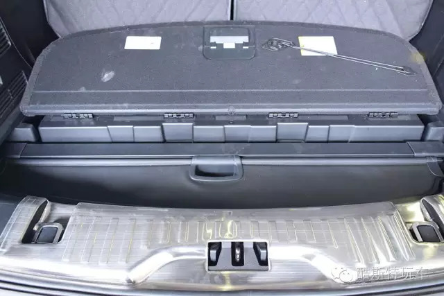 福特锐界换轮胎推荐,福特锐界轮胎更换工具视频