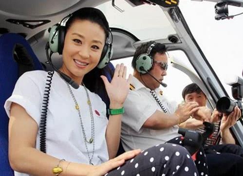 她撞脸周迅,许晴和罗晋