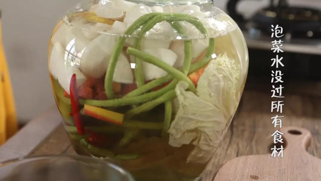 做的泡菜老是生花怎么办,为什么有些人做泡菜会生花