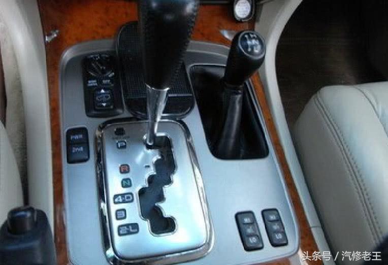 03年陆巡4500中东版手动价格,03年产的丰田陆巡有什么配置