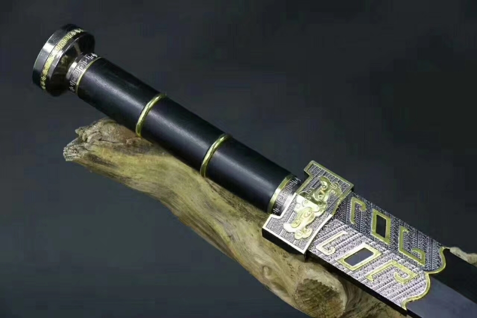 怎么买龙泉宝剑,真正的龙泉宝剑一把要多少钱