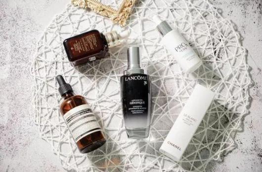 雅诗兰黛小棕瓶与兰蔻小黑瓶比较,雅诗兰黛小棕瓶与兰蔻小黑瓶